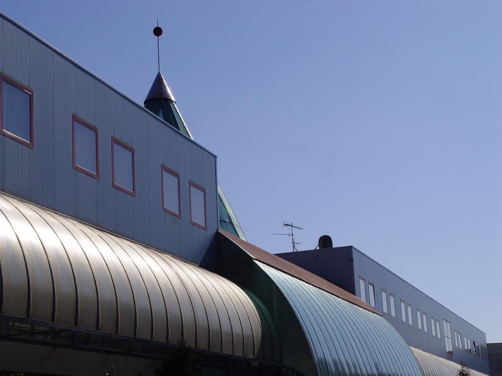 Hotel 222 Poznań Buitenkant foto